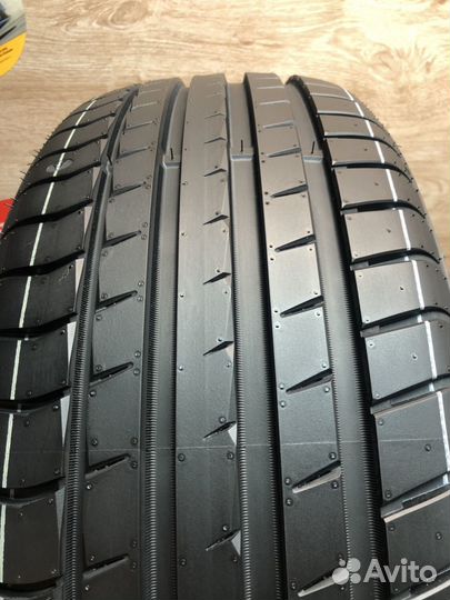 Triangle EffeXSport TH202 215/55 R17 98Y