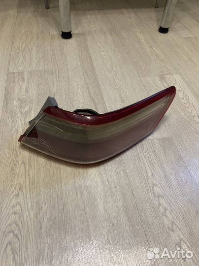 Заднии фары toyota camry 40