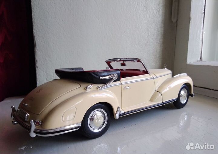 Модель Mercedes Benz 300S, (1955) W188