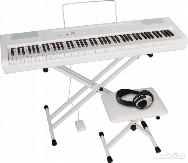 Цифровое пианино (аксессуар в подарок)