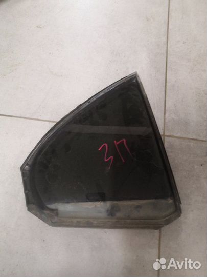 Форточка двери задняя правая Mitsubishi Lancer 10