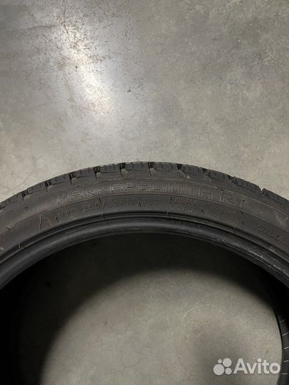 Nokian Tyres Hakkapeliitta R3 225/40 R19 и 255/35 R19 96T