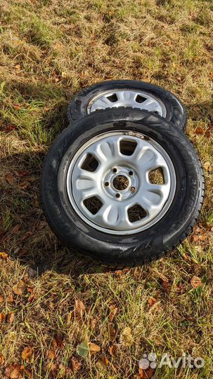 Pirelli Formula Ice 215/65 R16