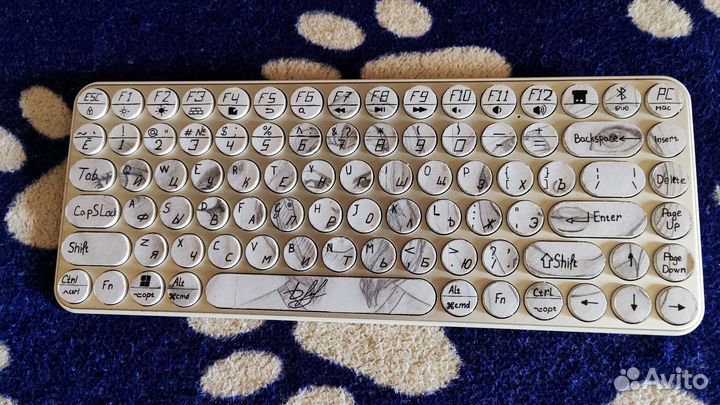 Беспроводная клавиатура с bluetooth