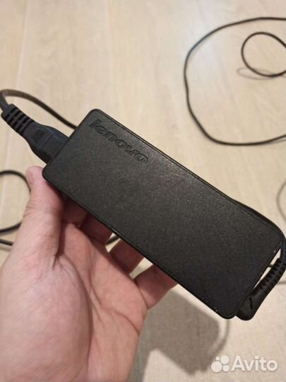 Зарядка для ноутбука