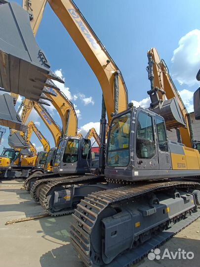 Машинист гусеничного экскаватора