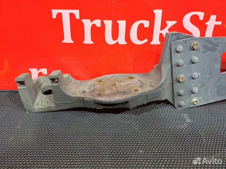 Кронштейн пневморессоры правый Renault T, Volvo FH