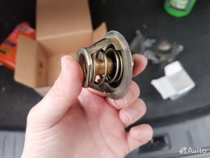 Водяная помпа Renault k4m