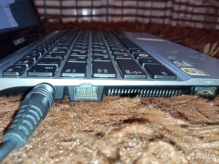 Нетбук samsung