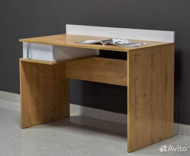 Стол письменный Джамп