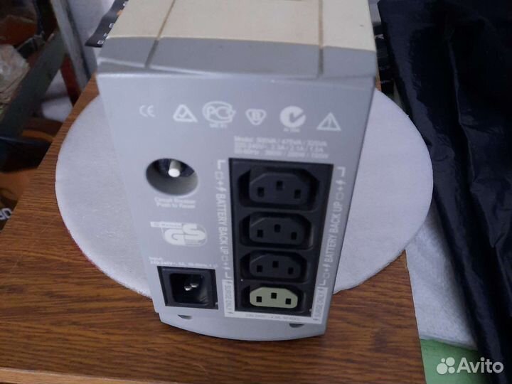 Ибп APC Back-Up CS 500VA