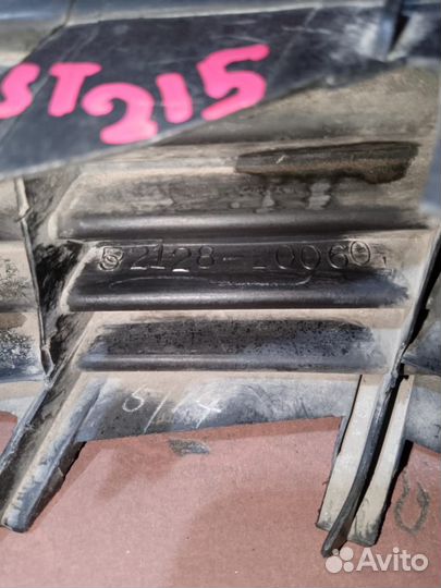 Заглушка бампера toyota corona premio ST215 FR/LH