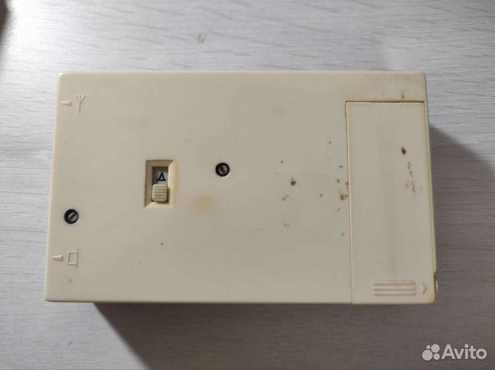 Радиоприемник времен СССР Алмаз