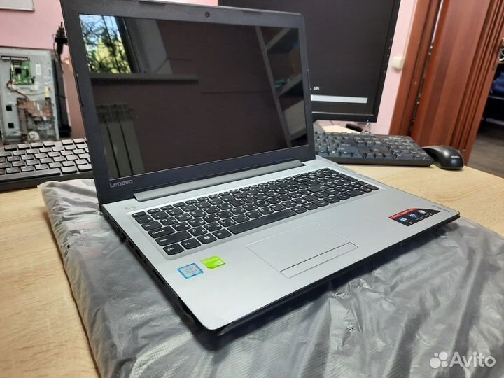 Ноутбук Lenovo IdeaPad 310-15ISK - по запчастям
