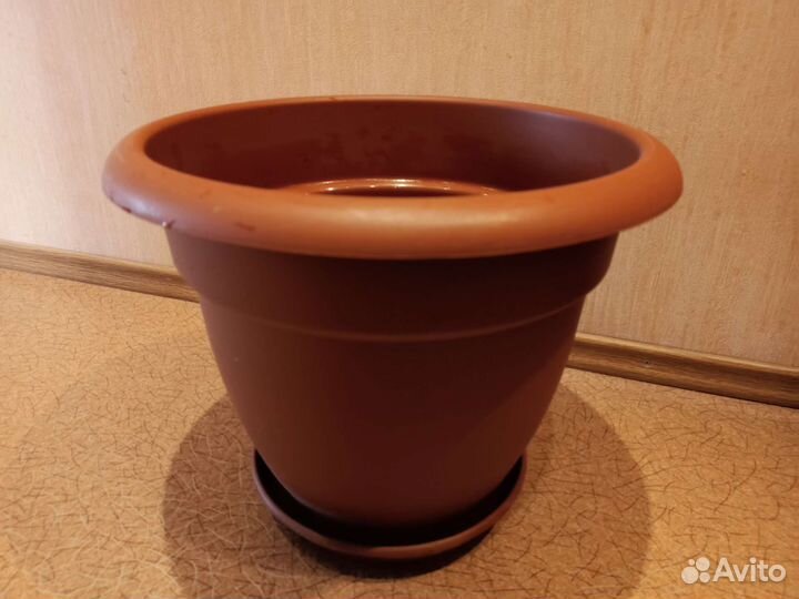 Горшок для цветов