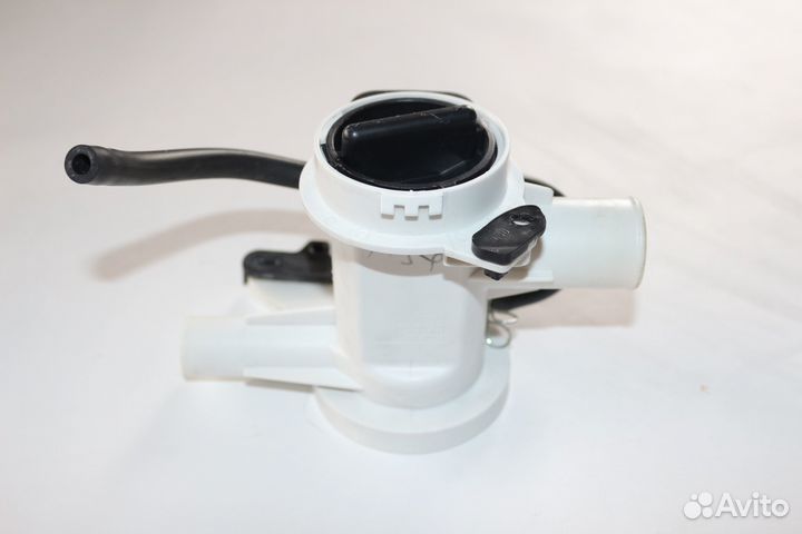 Улитка сливной фильтр ст.машин Samsung DC61-02173A