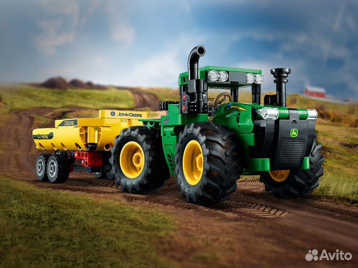 Lego Technic Лего 42136 John Deere Tractor, новый
