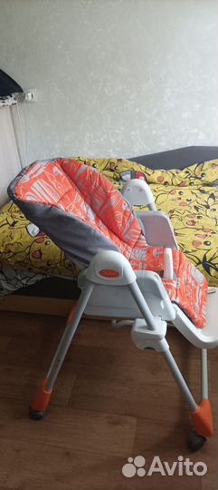 Стульчик для кормления jetem