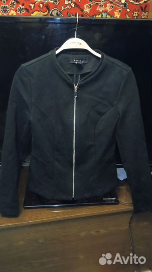 Бомбер,жакет,кардиган