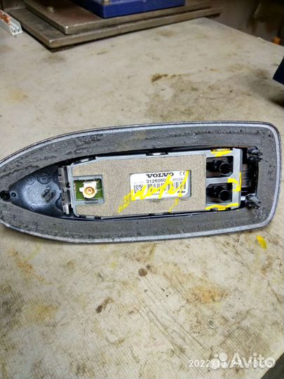 Антенна плавник