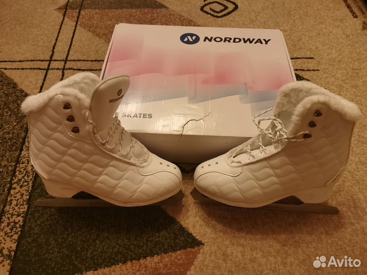 Коньки женские утепленные Размер 37