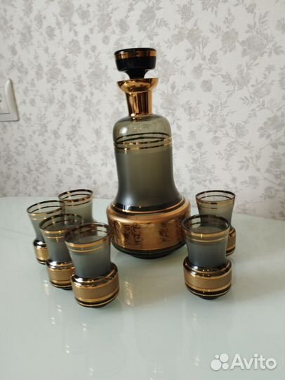Графин и 6 стопок