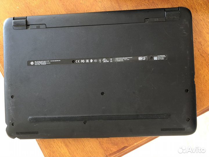 Ноутбук HP 15-ba090ur