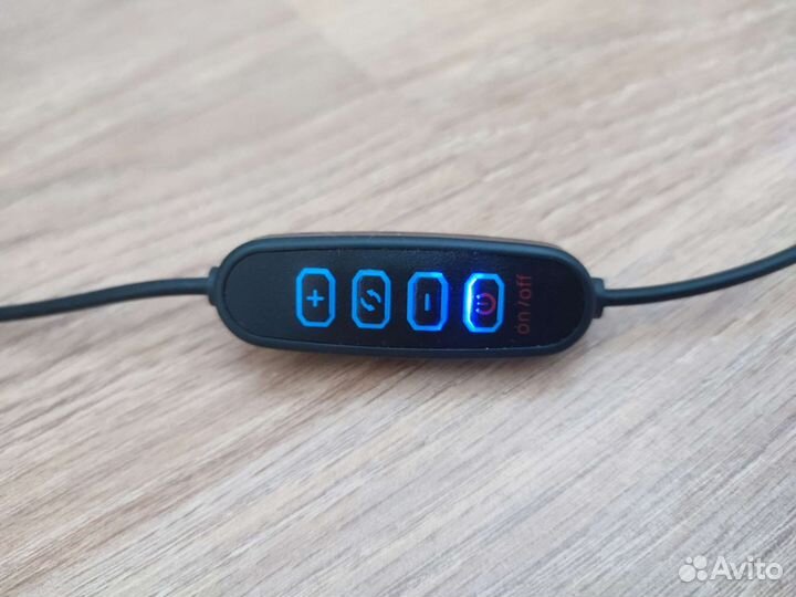 Кольцевая лампа 33 см со штативом