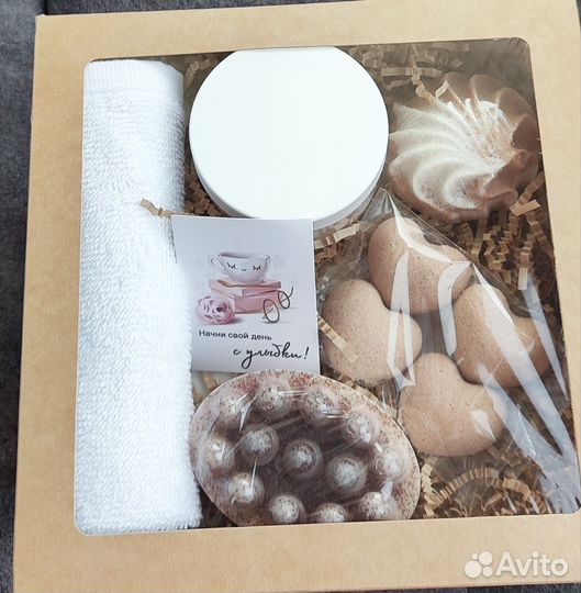 Подарочные спа-наборы с косметикой ручной работы