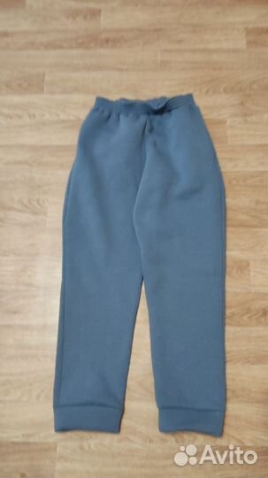 Спортивный костюм женский