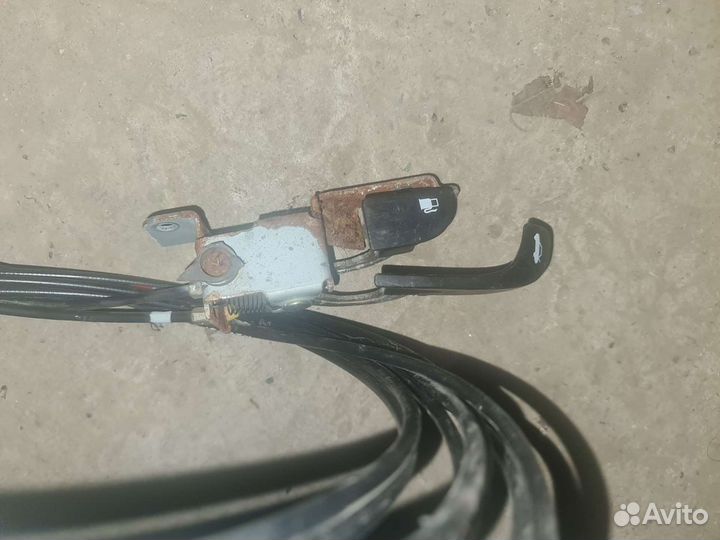 Тросик открывания лючка бензобака kia shuma 2 киа