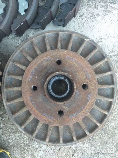 Ларгус зад тормозной барабан