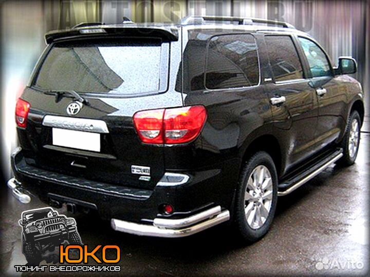 Защита заднего бампера Toyota Sequoia