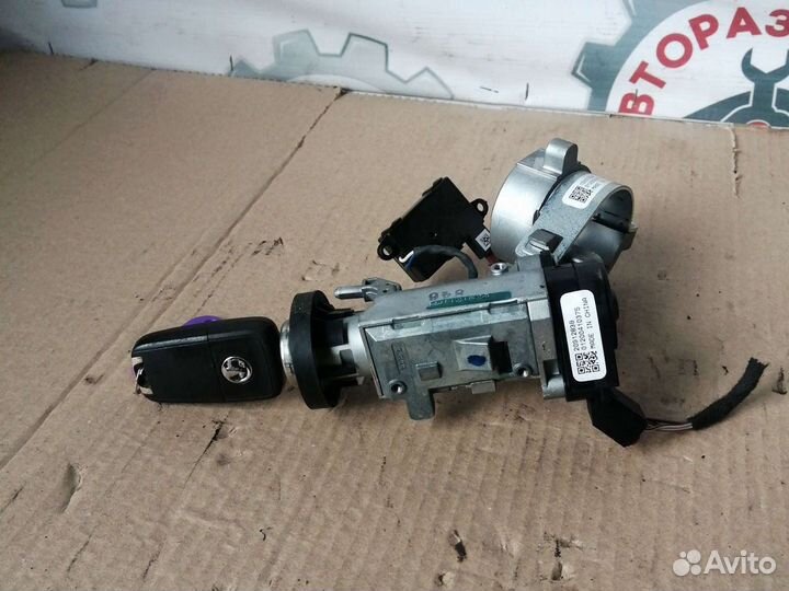 Замок зажигания Opel Astra J, 2011