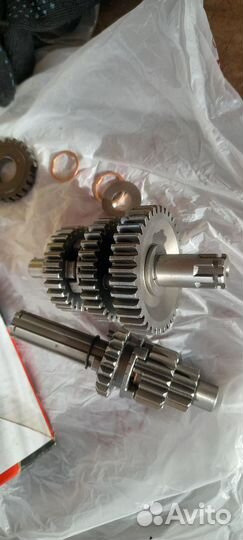 Шестерни коробки передач питбайк 125