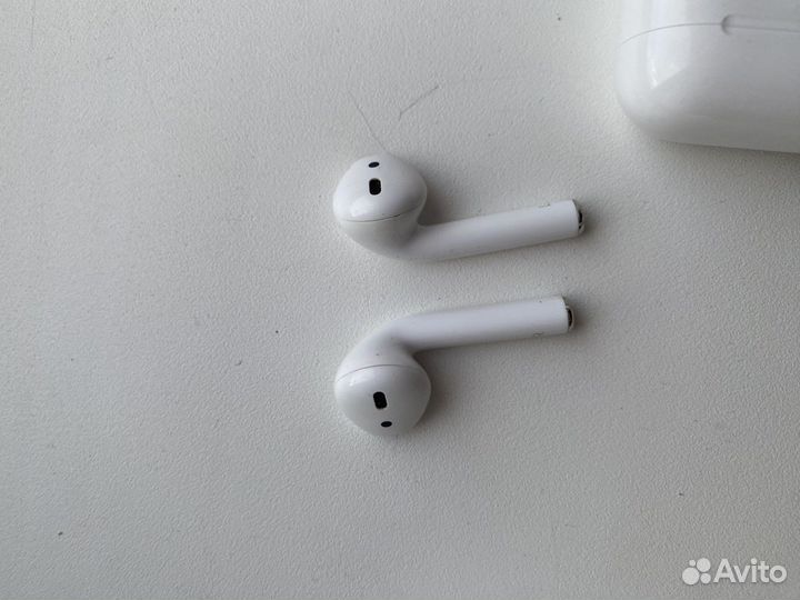 Apple airpods