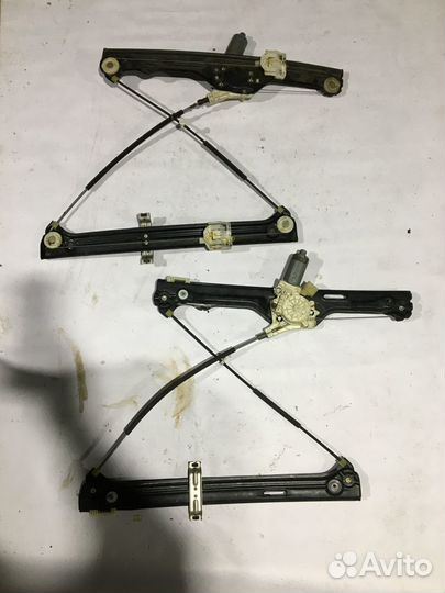 Стеклоподъемник передний правый левый BMW X5 E70