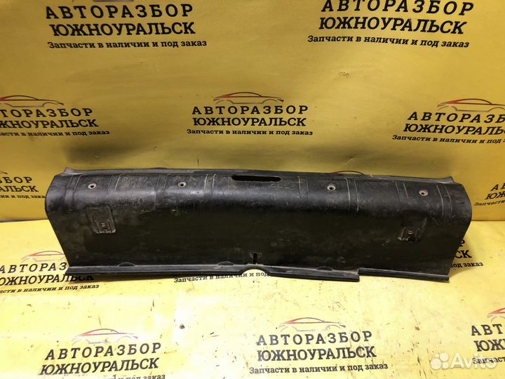 Накладка замка багажника Peugeot 206 седан