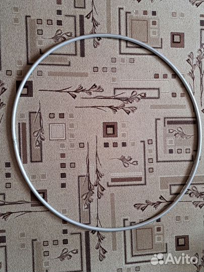 Обруч гимнастический