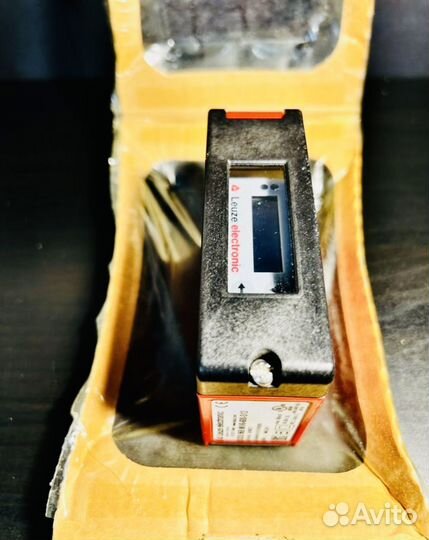 Оптический датчик Leuze ODS 96B M/V6-600-S12