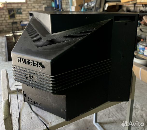 Телевизор б/у