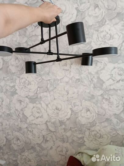 Люстра потолочная светодиодная новая 6 рожков