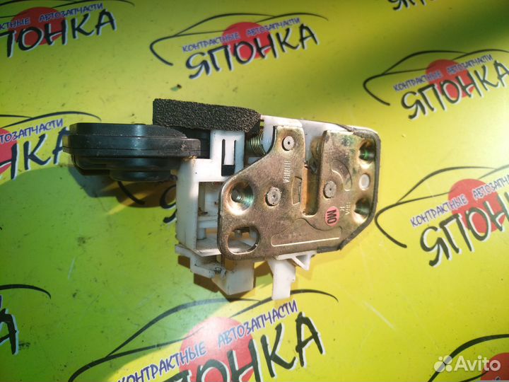 Замок двери honda CR-V RD5 F R