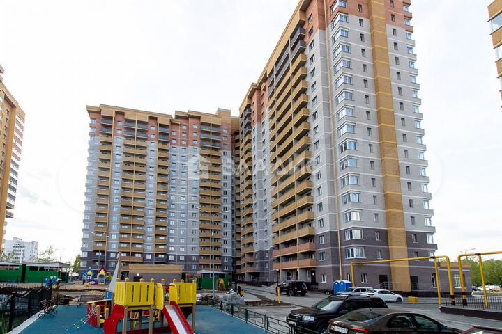 2-к. квартира, 66 м², 9/19 эт.