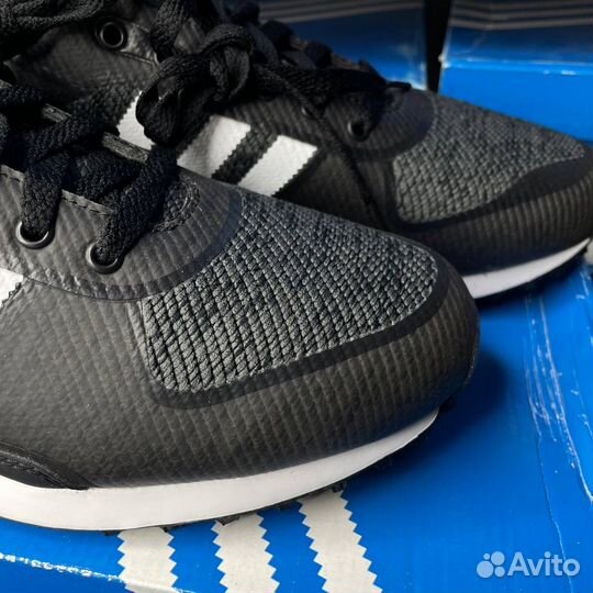 Оригинал 10,5 US Adidas La Trainer Ii Black White