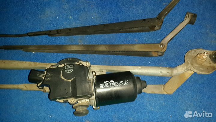 Мотор стеклоочистителей