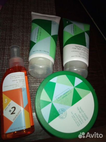 Косметика для волос