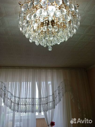 Люстра потолочная