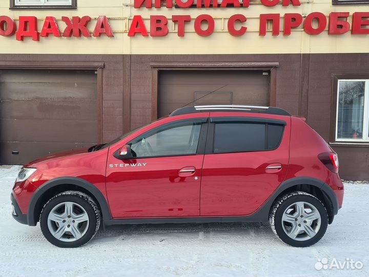 Renault Sandero Stepway 1.6 AT, 2021, 99 000 км