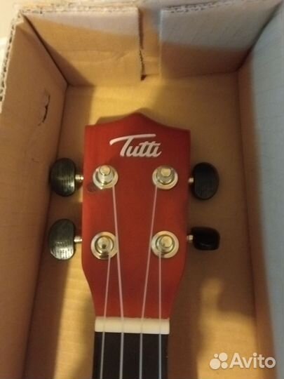 Укулеле tutti jr-13CF
